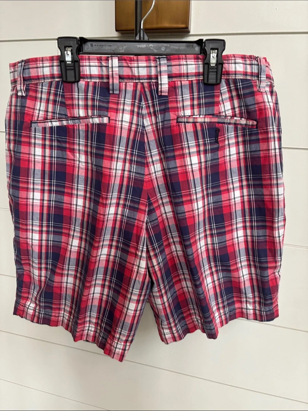 Banana Republic Red, Navy & White Plaid Cotton Shorts